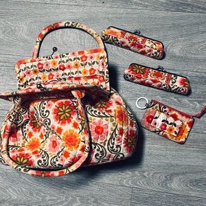 Vera Bradley Floral Print Eloise Kiss Lock Hand Bag Purse